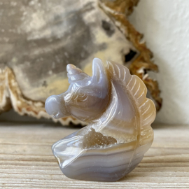 Agaat unicorn met druzy