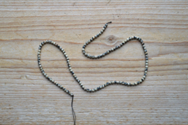 Dalmatiër Jaspis ronde kralen ca. 3 mm (seedbeads)