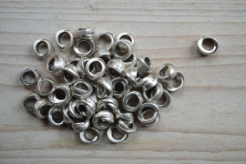 Metalen tussenkraal ca. 10 x 12 mm per 5 stuks