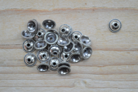 Kraalkap sterling zilver ca. 7,3x 7,3 x 3 mm (per 2)