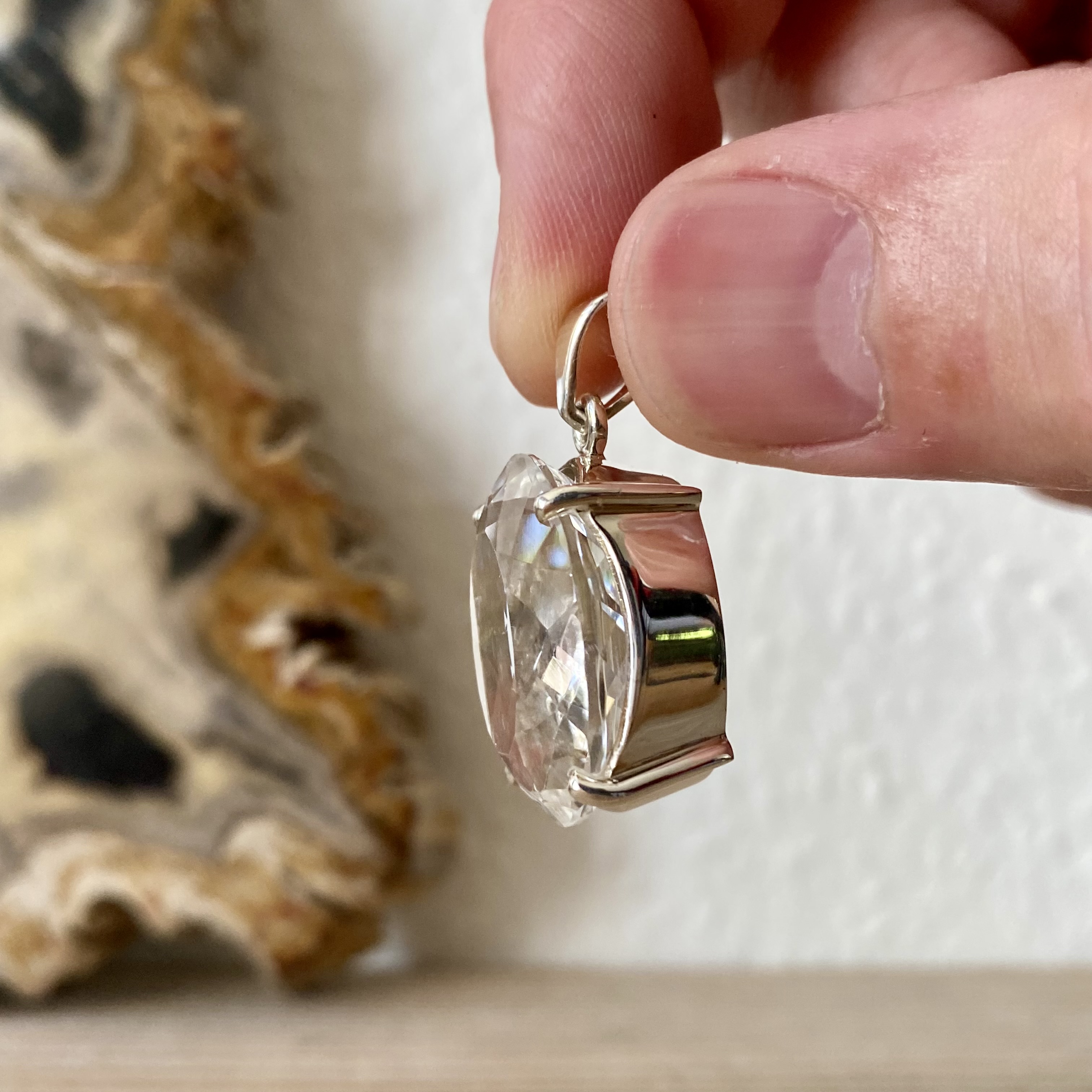 Hanger Bergkristal in sterling zilver ca. 17 x 28 mm