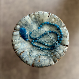 Apatiet en Blauwe Fluoriet Mala