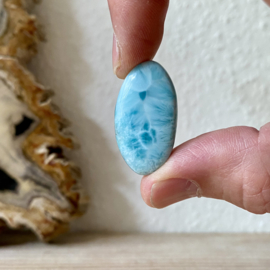 Larimar cabochon ca. 17 x 32 mm