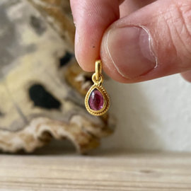 Verguld Sterling zilver hangertje met Granaat