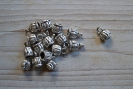 Metalen eindkap 6 mm ca. 10 x 15 mm per stuk