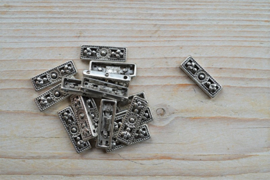Metalen Verbinder ca. 8 X 25 mm pro 2 stück