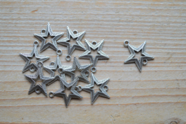 Metalen tussenstuk ster ca. 20 x 22 mm per stuk