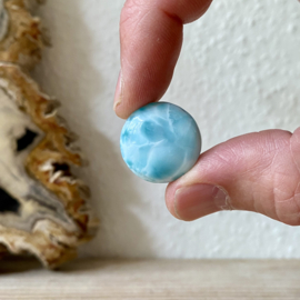 Larimar cabochon ca. 20 mm