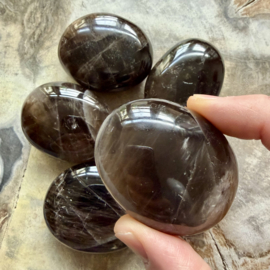 Rookkwarts handsteen