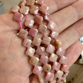 Rhodoniet gefacetteerde klavertjes ca. 8 mm