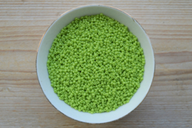 Miyuki 8-416 Opaque Chartreuse (per 10 gram)