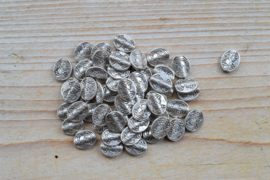 Metalen tussenkraal ca.  9 X 12 mm per 10 stuks