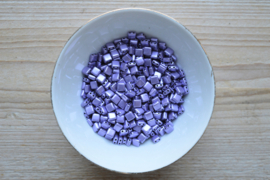 CM-109 Tiles 6 mm Saturated Metallic Crocus per 25 stuks