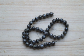 Larvikit facettierte runde Perlen ca. 8 mm