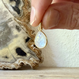 Verguld Sterling zilver hangertje met Maansteen