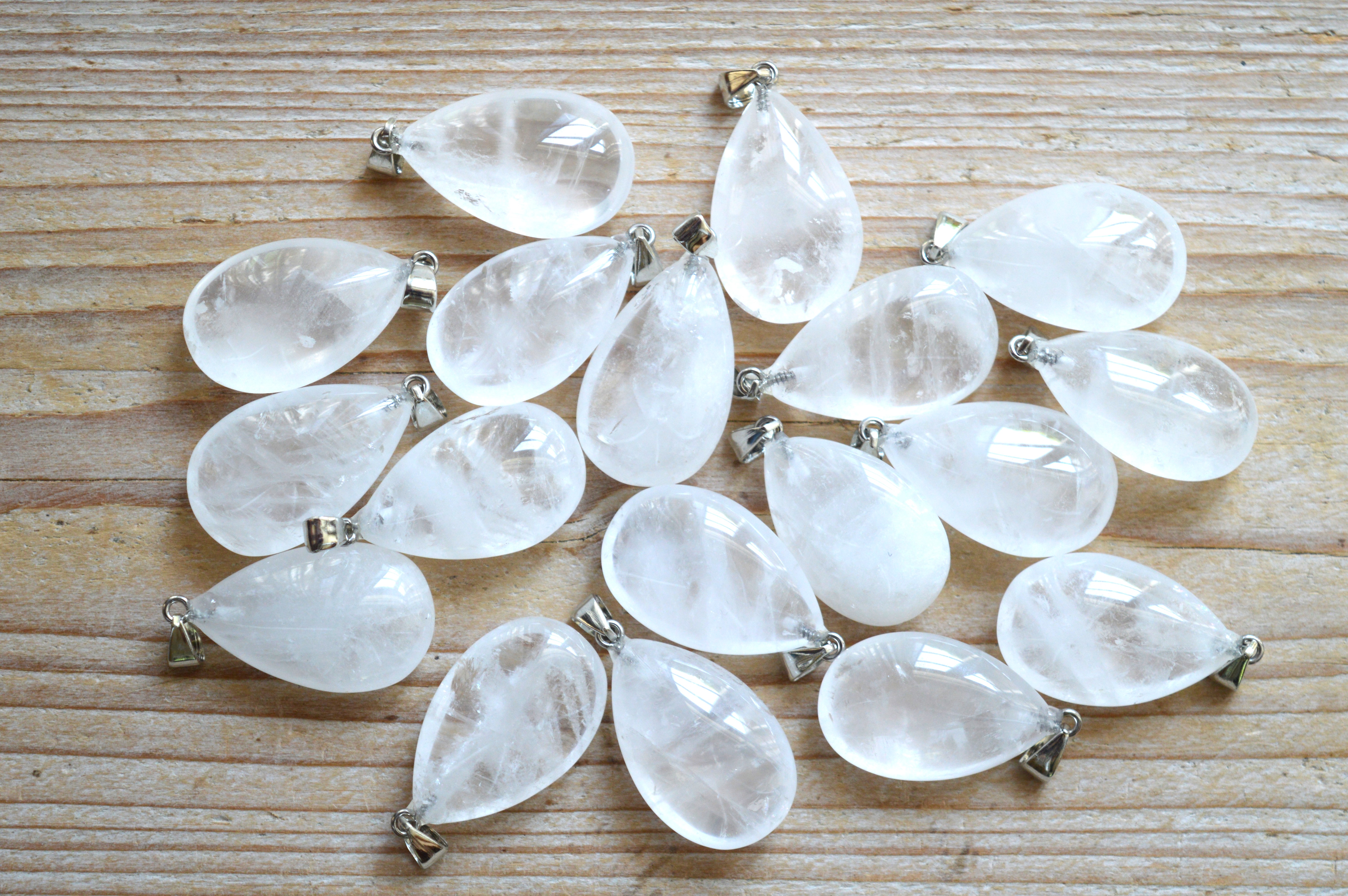 Bergkristal druppelhanger ca. 20 x 32 mm