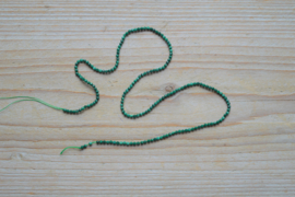 Malachiet gefacetteerde ronde kralen ca. 2 mm (seedbeads)