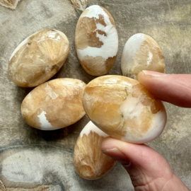 Scolesiet met Stilbiet handsteen