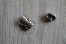 Metalen magneetsluiting ca. 13 x 18 mm per stuk