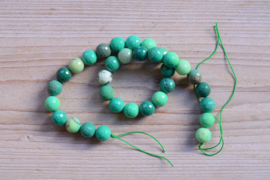 Grün Gras Achat facettierte runde Perlen 12 mm