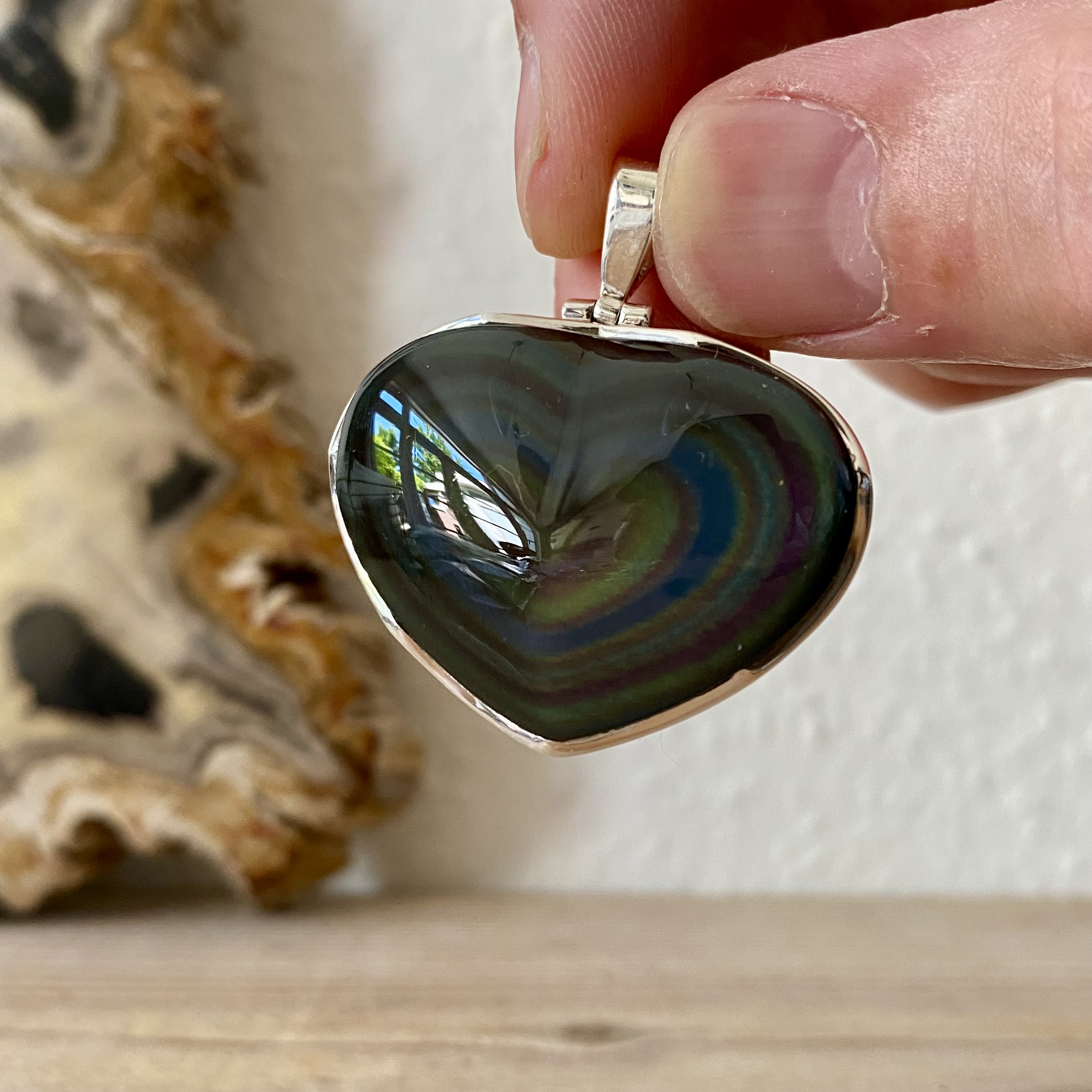 Hanger Regenboog Obsidiaan in sterling zilver ca. 38 x 32 mm