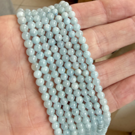 Aquamarijn ronde kralen ca. 4 mm
