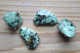 Sterling zilver Oorstekers met Afrikaans Turquoise