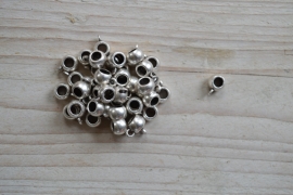 Metalen bedelhanger ca. 7 x 11 mm per 5 stuks