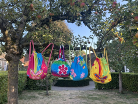 Kinder handdoek & Rugzak – 2-in-1 Kikkertjes