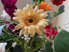 Kunstbloemen boeket "Kamperbinnenpoort"