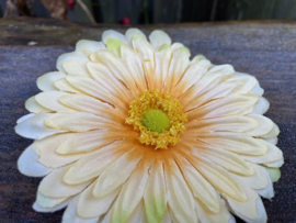 Kunstbloemen gerbera lichtgeel, diameter 12 cm