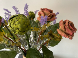 Kunstbloemen boeket, mix oud roze rozen, lavendel en artisjokken