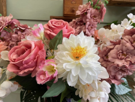 Kunstbloemenboeket, boeket met verschillende soorten kunstbloemen