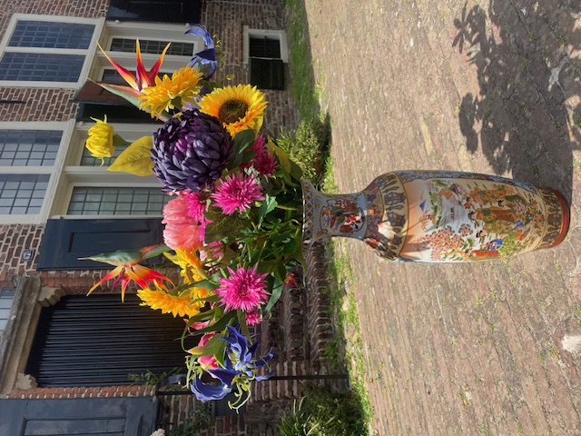 Groot bont gekleurd mixboeket "Zonnehof"