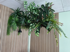 Lichtbakken voorzien van kunstplanten klaslokaal/vergaderruimte