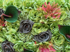 Kunstbloemenmuur/flowerwall groen horeca decoratie bloemen