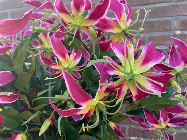 Kunstbloem/kunsttak gloriosa 77 cm