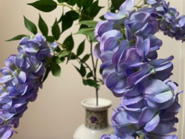 Kunstbloemen goudenregen paars, 3 bloemenslingers