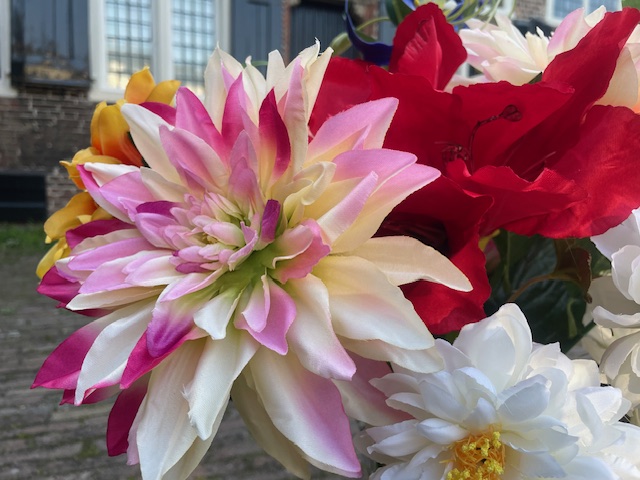 Kunstbloemen mix boeket  nu slechts € 35