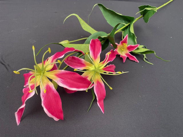 Kunstbloem/kunsttak gloriosa 77 cm