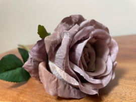 Kunstbloemen rozen lavendel grijs hoogte 66 cm