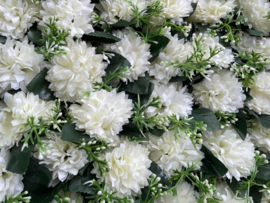 Kunstbloemen chrysant wit met blad en gipskruid