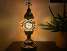 Oosterse mozaieklamp, oranje-bruine glasmozaiek lamp