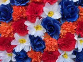 Bloemenmuur/flowerwall koningsdag kleuren 40x60 cm