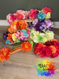 Haarband met kunstbloemen, carnaval/vasteloavend hoofdtooi