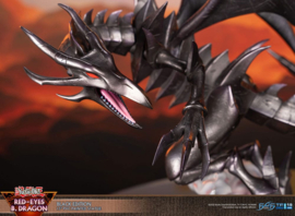 Yu-Gi-Oh! - Red-Eyes B. Dragon - Black Edition - 33 Cm.