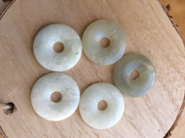 Donut  Jade 4 cm.