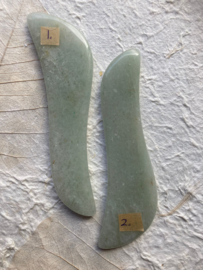 Jade mes,  S vormig, 6 mm dik, 1 nog te koop