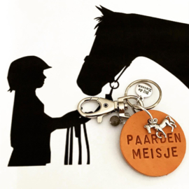 Sleutelhanger leren cirkel met tekst: paarden meisje, horse lover of naam paard