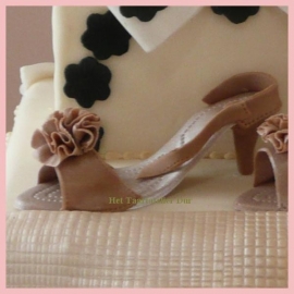 JEM Ladies shoe Cutter & Embosser set/9